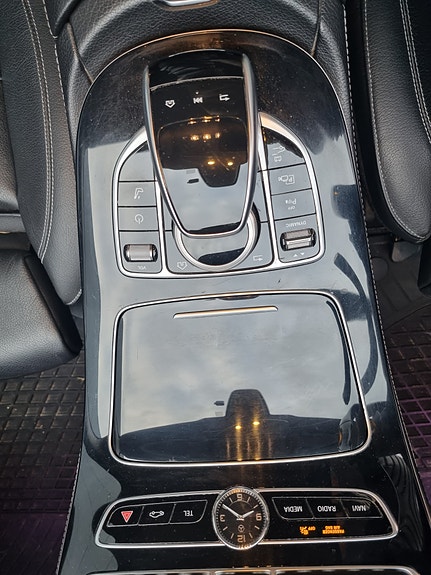 Mercedes-Benz E-Klasse 14 of 30