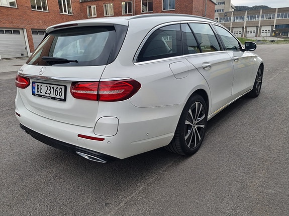 Mercedes-Benz E-Klasse 6 of 30