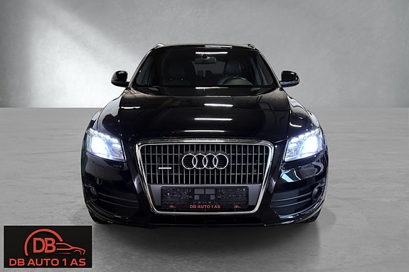 Audi Q5 2 of 5