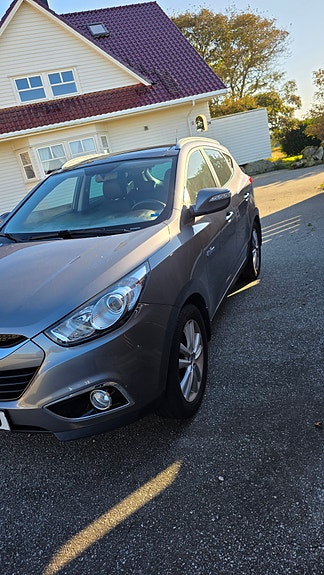 Hyundai ix35 4 of 30
