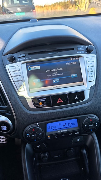 Hyundai ix35 14 of 30