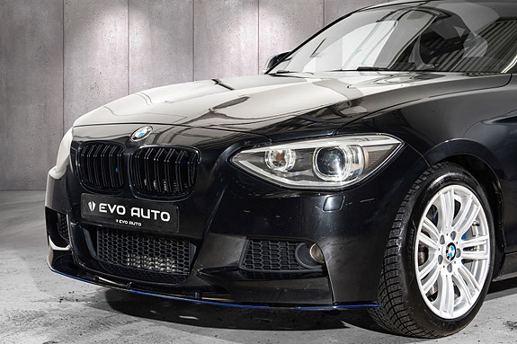 BMW 116d 4 of 5