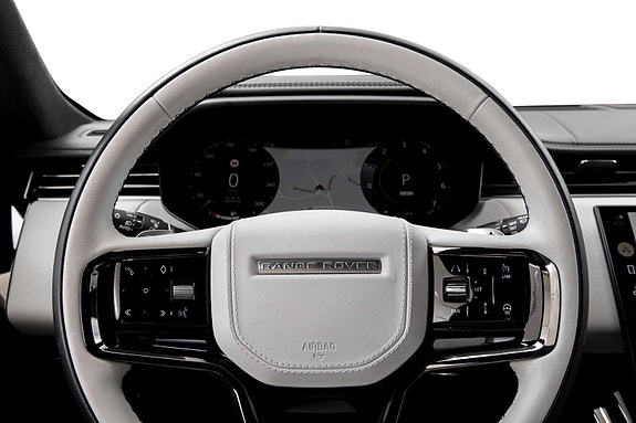 Land Rover Range Rover Sport 13 of 30
