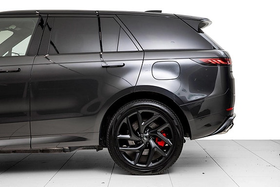 Land Rover Range Rover Sport 30 of 30