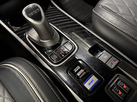 Mitsubishi Outlander 24 of 30