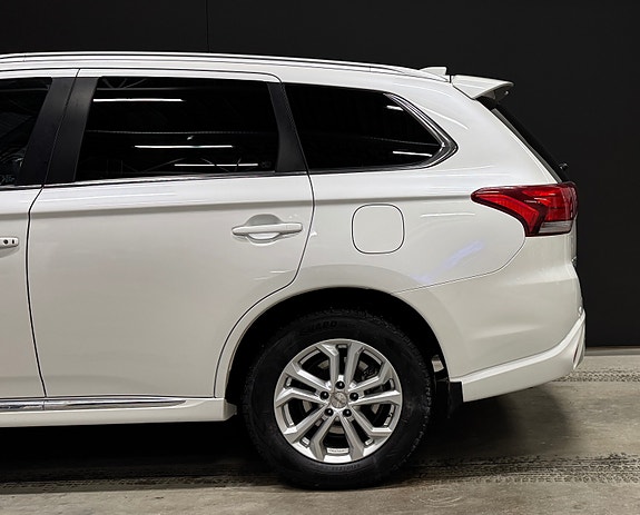 Mitsubishi Outlander 9 of 30