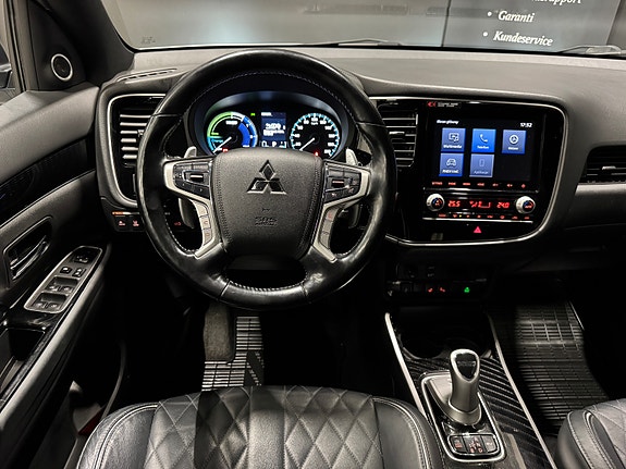 Mitsubishi Outlander 17 of 30