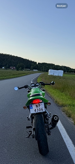 Daelim Roadwin 125 2 of 2
