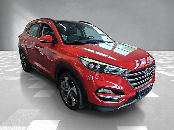 Hyundai Tucson 3 of 5