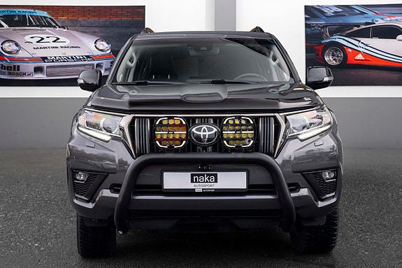 Toyota Land Cruiser 5 of 30