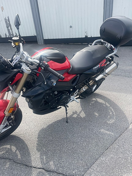 BMW F 800 R 4 of 5