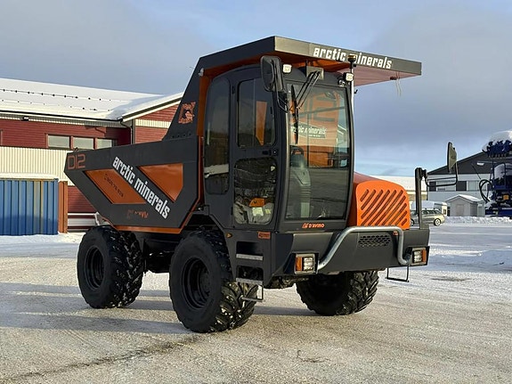 Andre D’avino d12 dumper 2 of 5
