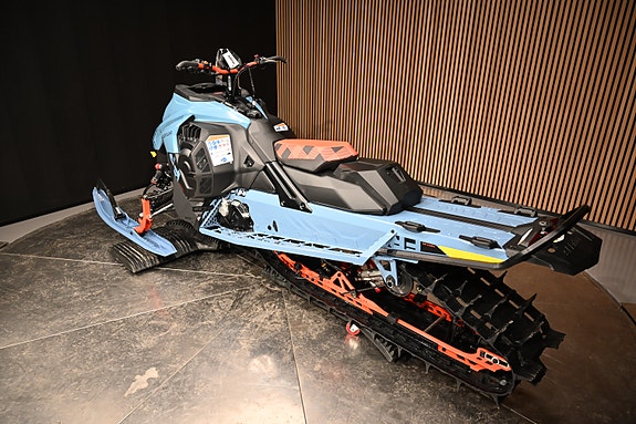 Ski-doo Freeride 146" 850 E-Tec Turbo R SHOT - Kampanje - 16 of 18