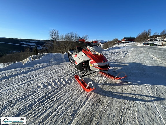 Ski-doo Backcountry XRS 850 E-Tec