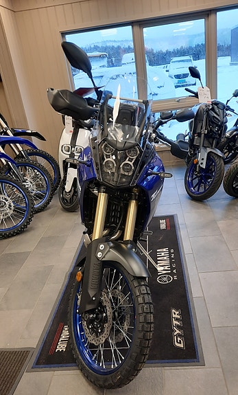 Yamaha XTZ700 2 of 5