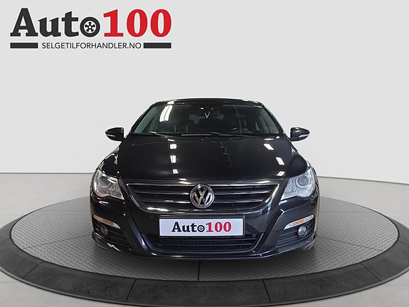Volkswagen Passat CC 2 of 23