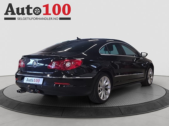 Volkswagen Passat CC 6 of 23