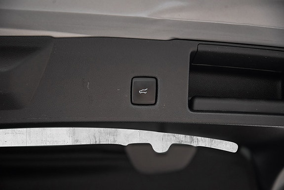 Ford Kuga 11 of 23