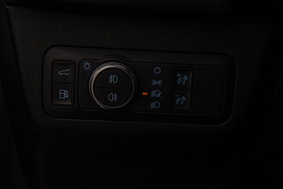 Ford Kuga 17 of 23