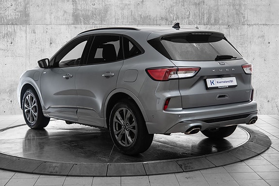 Ford Kuga 3 of 23