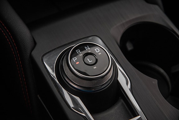 Ford Kuga 16 of 23