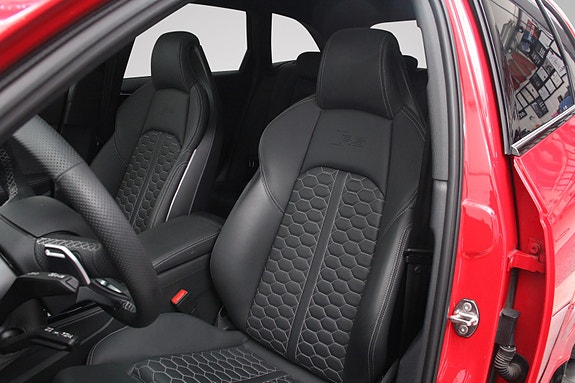 Audi RS4 22 of 30