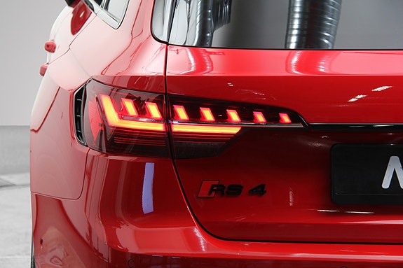 Audi RS4 15 of 30