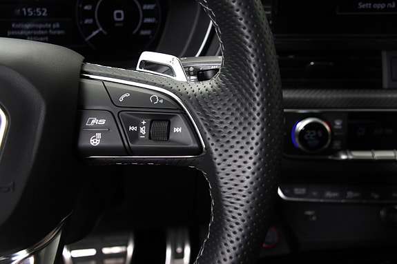 Audi RS4 27 of 30