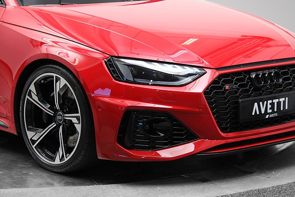 Audi RS4 13 of 30