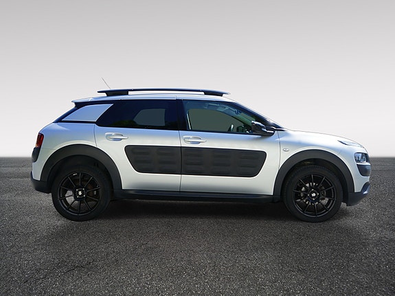 Citroen C4 Cactus 10 of 30