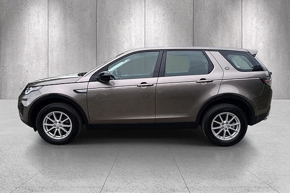 Land Rover Discovery Sport 4 of 30