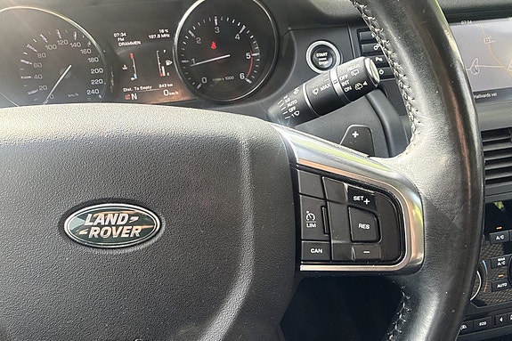 Land Rover Discovery Sport 22 of 30