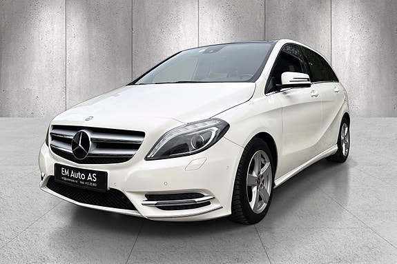 Mercedes-Benz B200 3 of 30