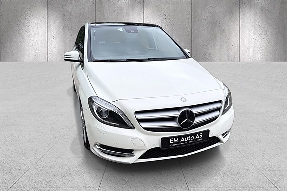 Mercedes-Benz B200 4 of 30