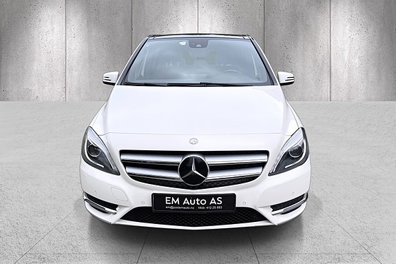 Mercedes-Benz B200 17 of 30