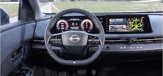 Nissan Ariya 8 of 12