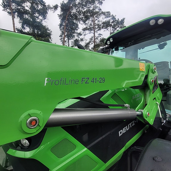 Deutz Fahr 6130.4 Agrotron RVShift 11 of 28