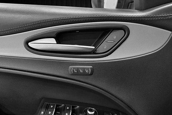 Alfa Romeo Stelvio 20 of 30