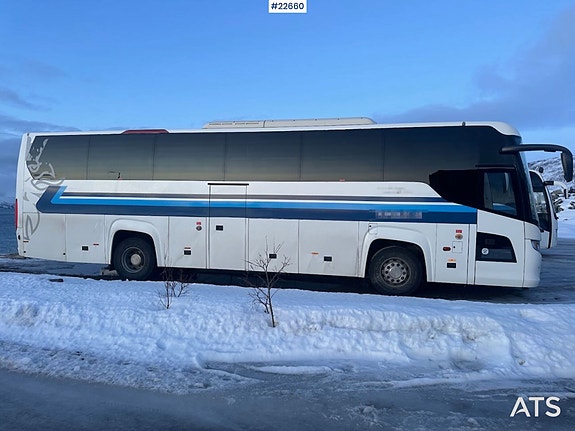 Scania TOURING HD m/ 49+1+1 sitteplasser, toalett og to sett dekk 5 of 5