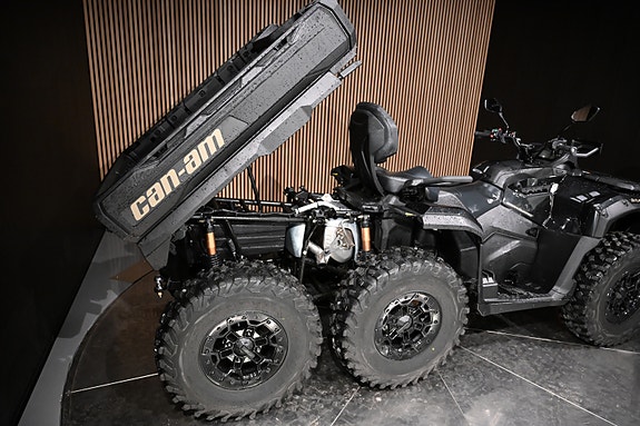 Can-Am Outlander 6x6 Backcountry 1000R 9 of 30