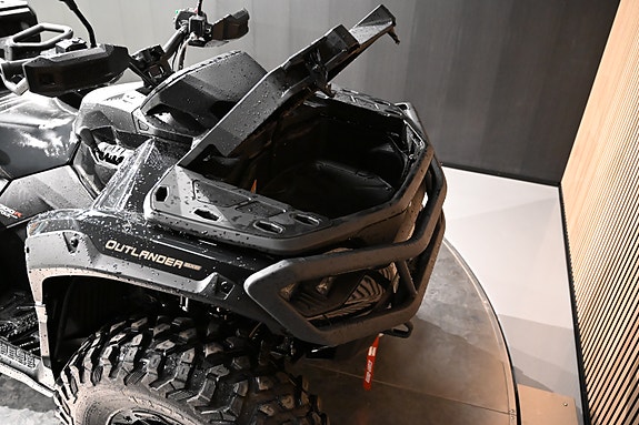 Can-Am Outlander 6x6 Backcountry 1000R 29 of 30