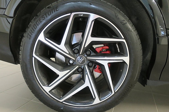 Audi Q6 e-tron 20 of 27