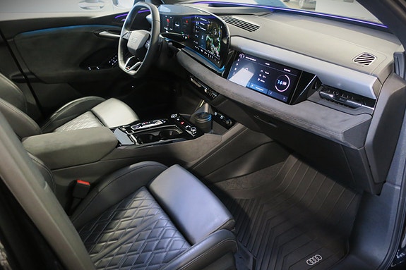 Audi Q6 e-tron 26 of 27