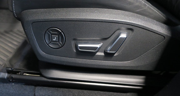 Audi Q6 e-tron 25 of 27