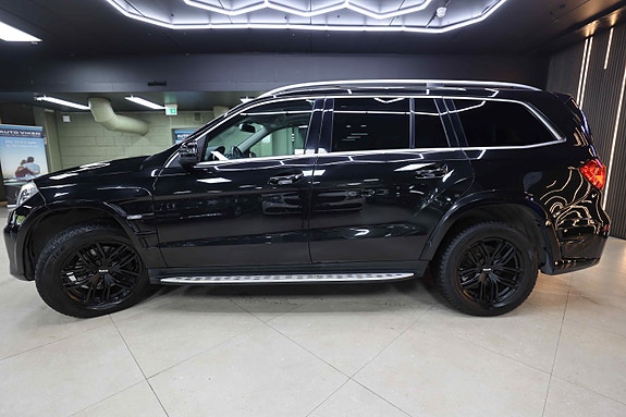 Mercedes-Benz GL350 5 of 5