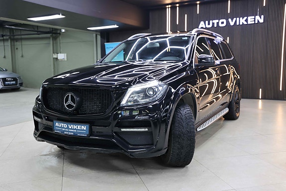 Mercedes-Benz GL350 4 of 5