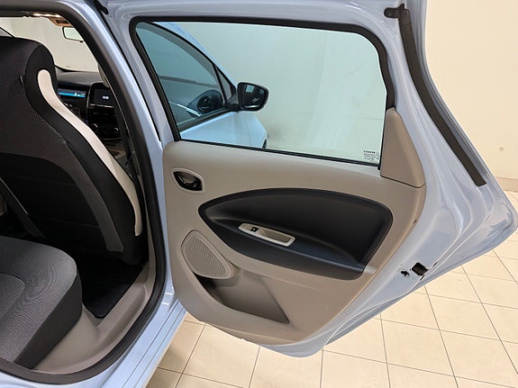 Renault Zoe 19 of 30