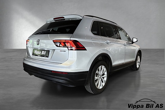 Volkswagen Tiguan 7 of 30