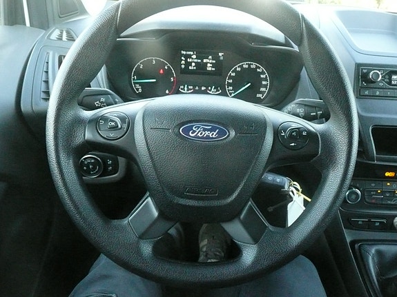 Ford Transit Connect 18 of 29