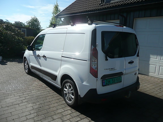 Ford Transit Connect 8 of 29